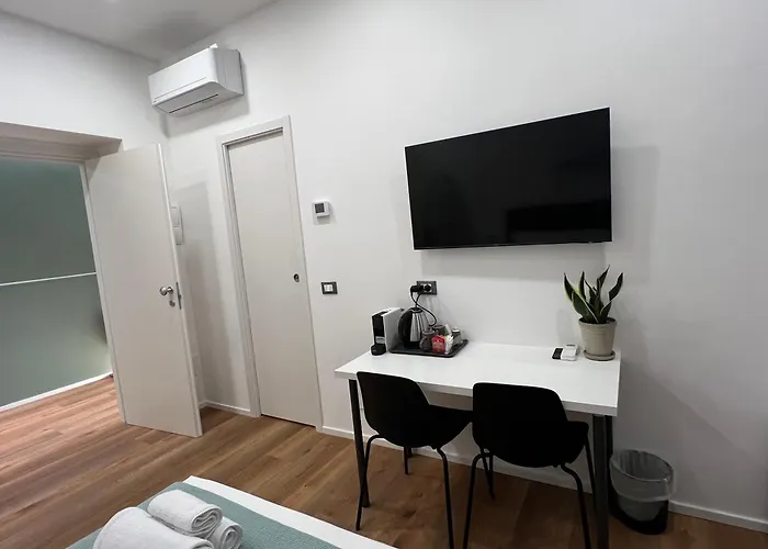 Sunrise 招待所 4*