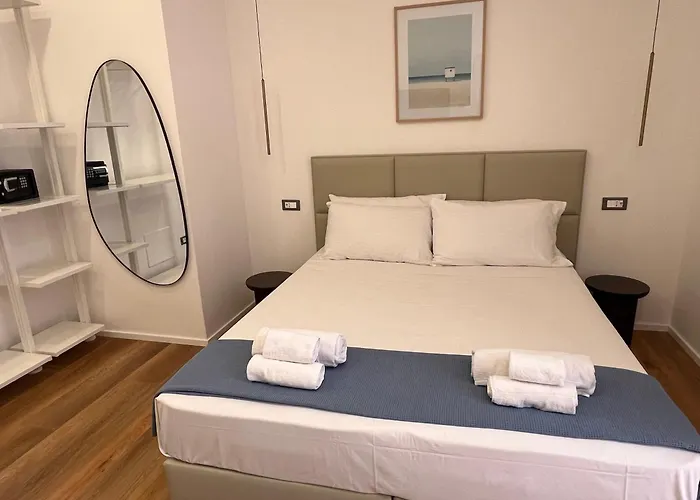 Sunrise 招待所 4*